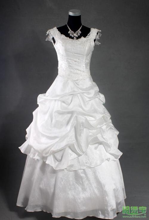 婚纱出租 蓝韬文化服装租赁